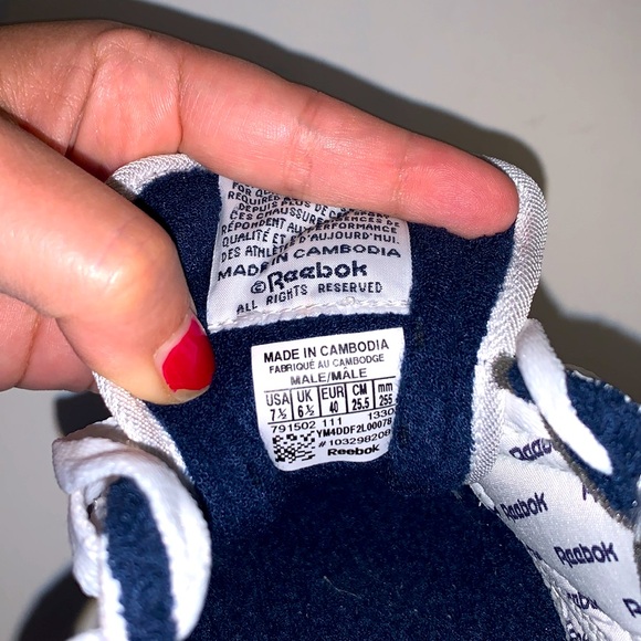 Like new Men’s Reebok Classic Club C 85 Shoes - Picture 10 of 10